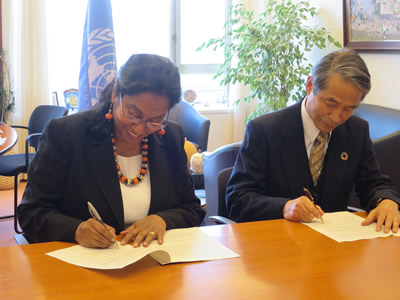 Shamika Sirimanne and Hirofumi Makino